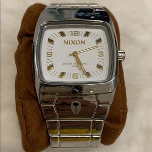 Nixon Watch